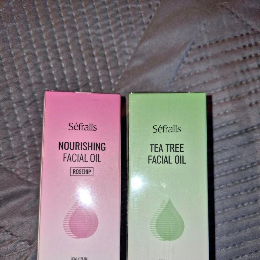 Tea tree and Rose facial oil